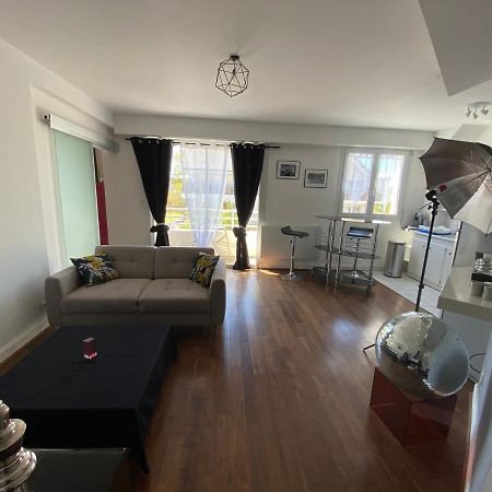 Charmant Appartement En Bord De Cher Saint-Avertin Exterior foto
