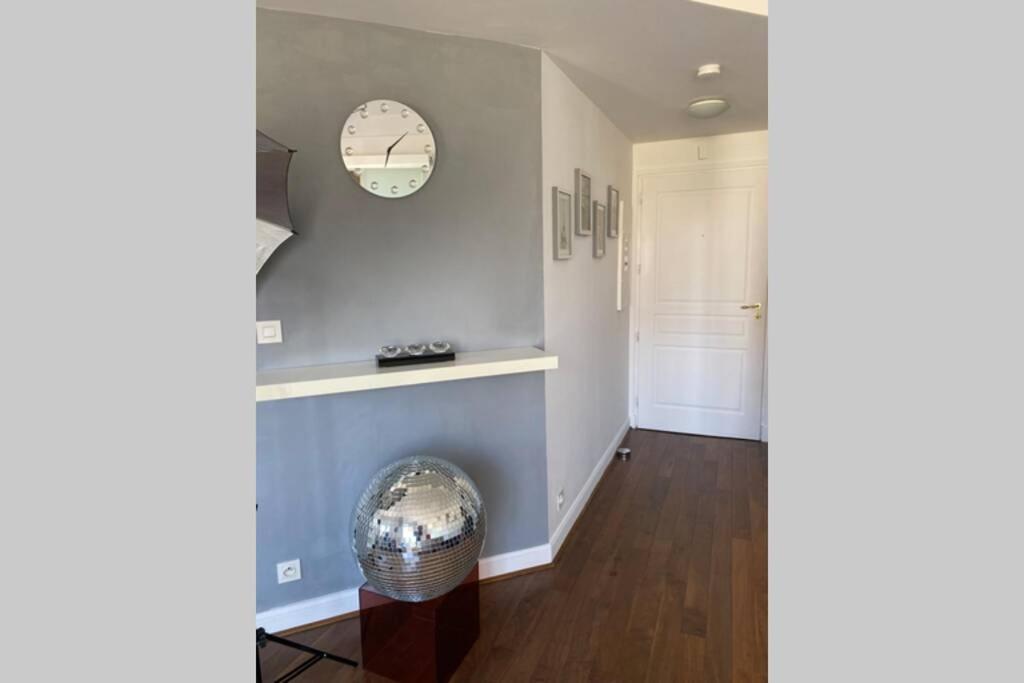 Charmant Appartement En Bord De Cher Saint-Avertin Exterior foto