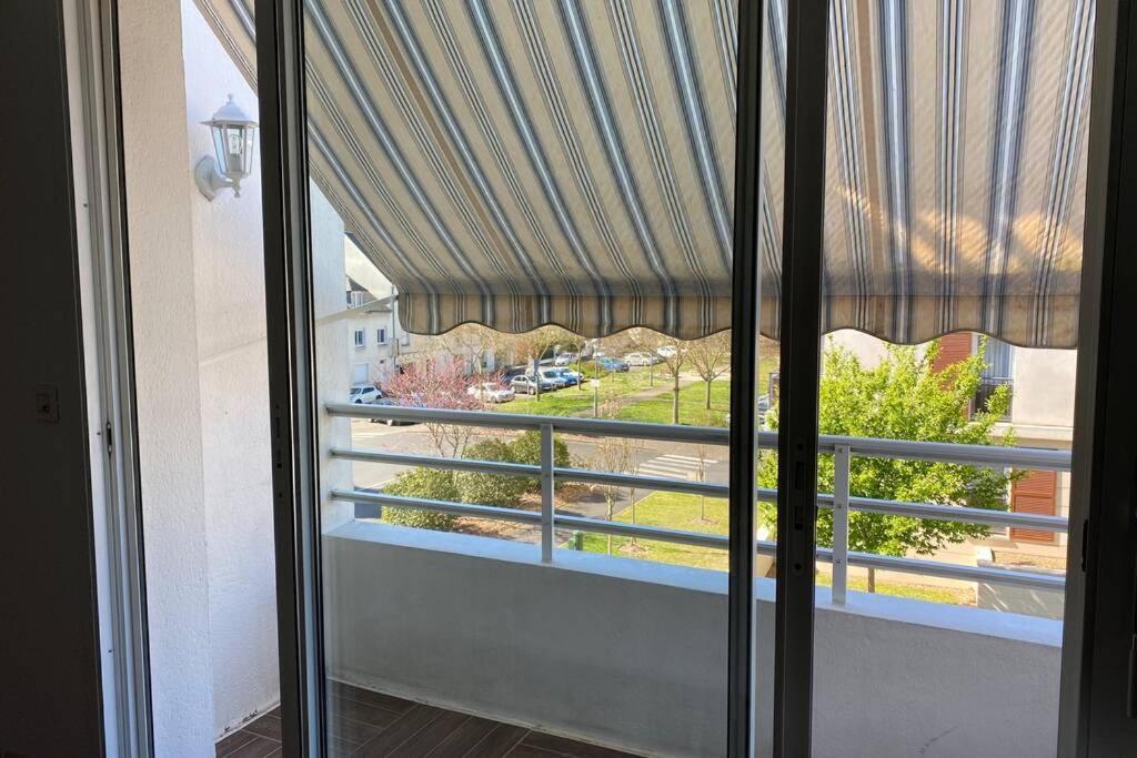 Charmant Appartement En Bord De Cher Saint-Avertin Exterior foto