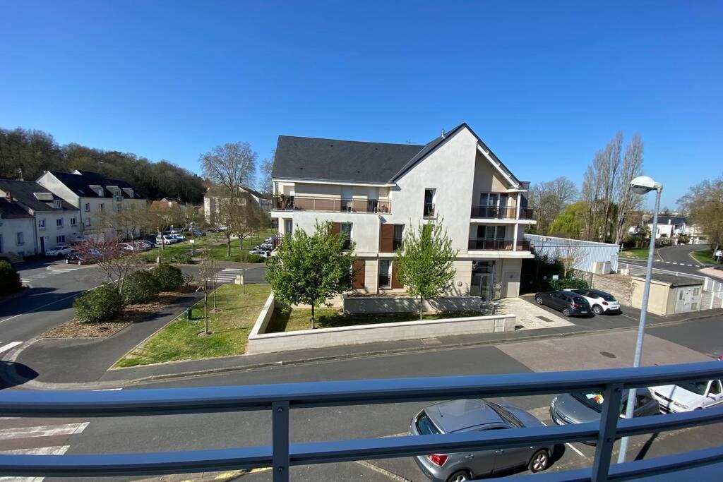 Charmant Appartement En Bord De Cher Saint-Avertin Exterior foto